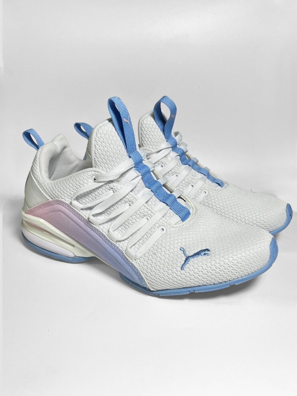 Puma Womens Athletic Shoes 9.5 Axelion Refresh Running Sneakers White Blue Ombré